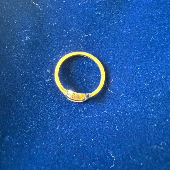 Little Rooms Beacon Aquamarine Ring - Picture 4 of 5